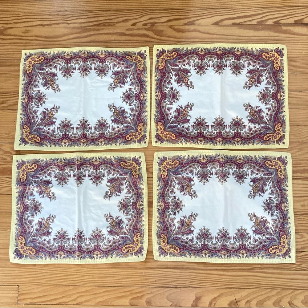 William Sonoma Cotton Placemats Yellow Maroon Floral